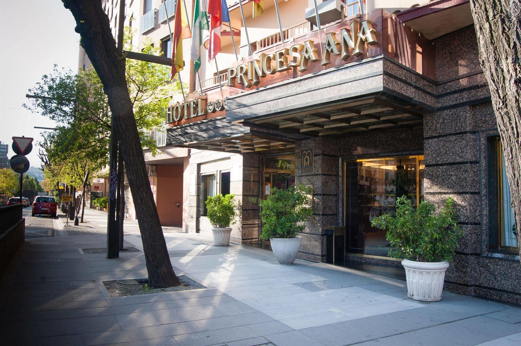 Princesa Ana Granada Exterior photo